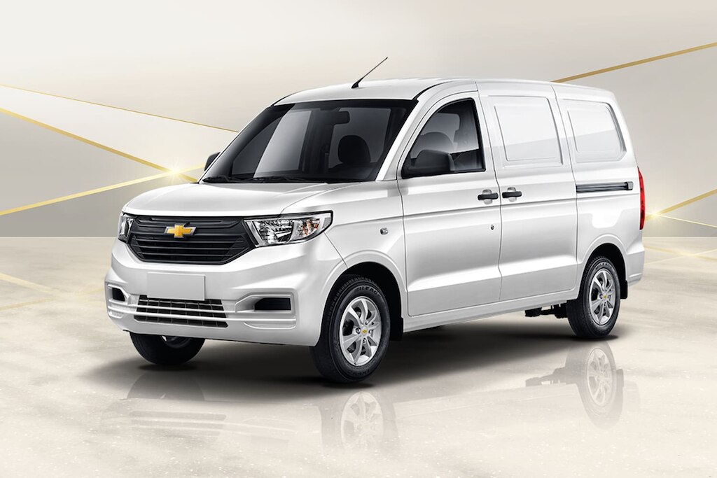 TORNADO VAN 2023