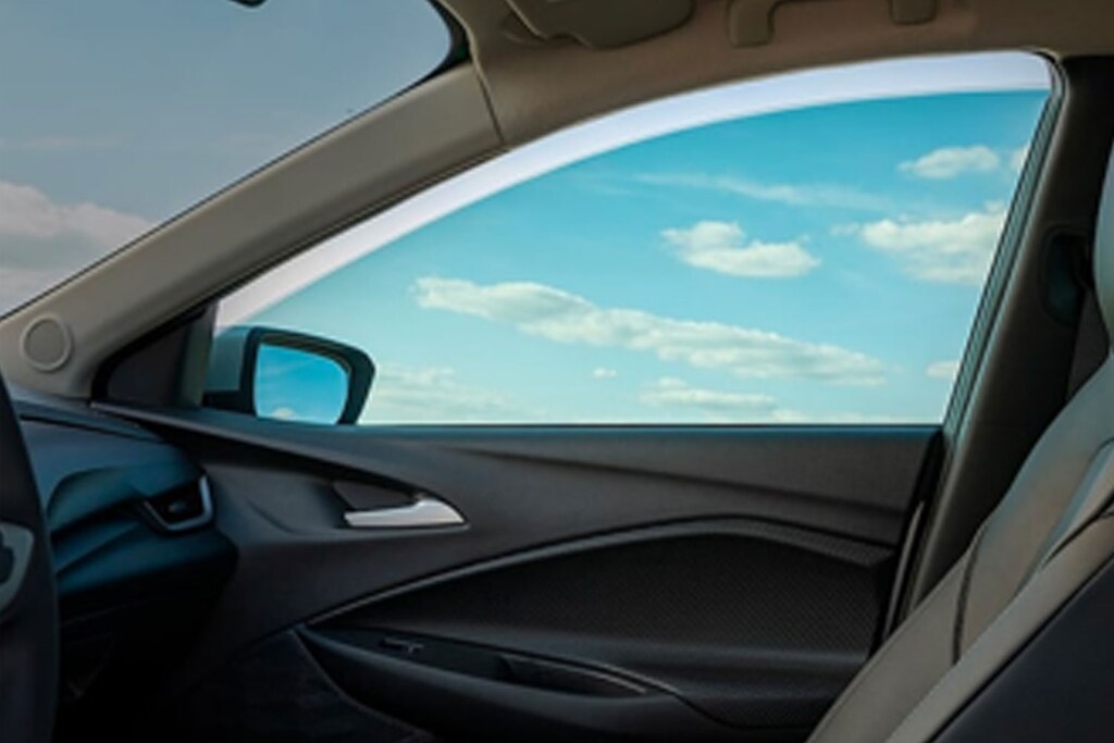 Película de seguridad y control solar CS35 para Chevrolet Tornado Van 2023